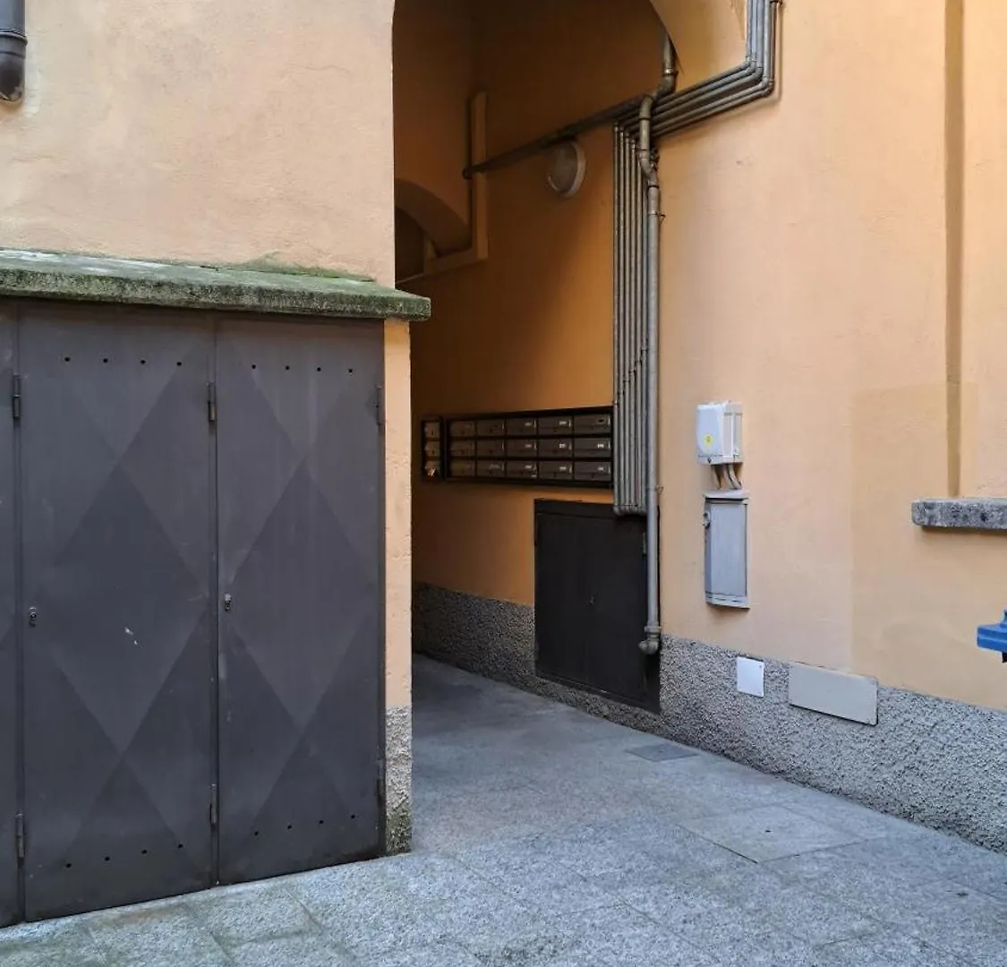Piccola Corte Di Borgo Vico Como